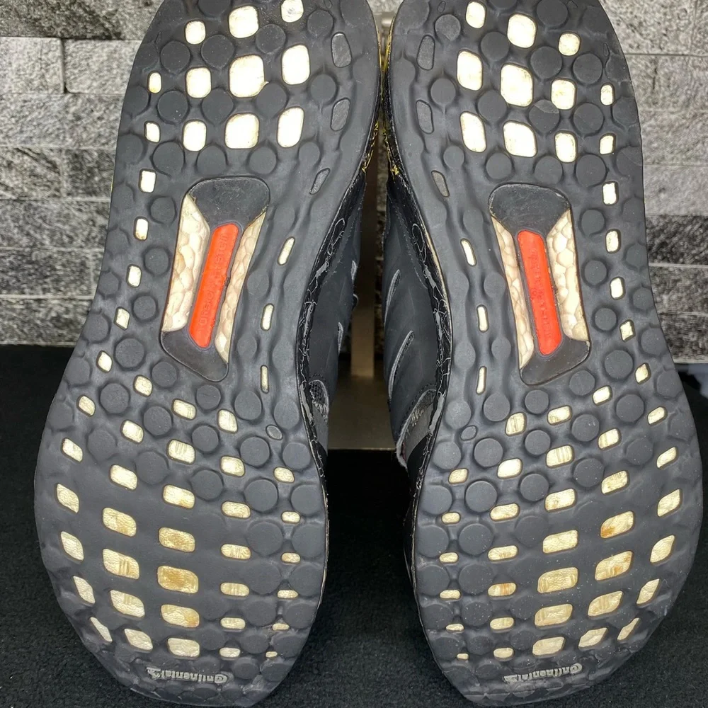 Adidas ULTRABOOST DNA x Disney Running Shoes - MNS9.5